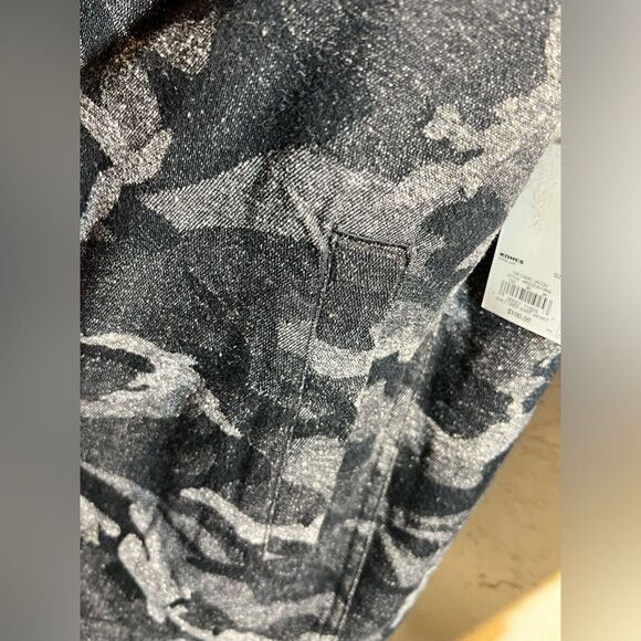 Camo Utility/Barn Jacket NWT quilted inside by Sonoma Retails $100 - Picture 5 of 13